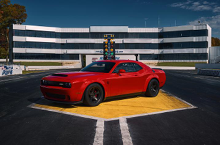 Illustration for article titled The 2018 Dodge Challenger SRT Demon Is Officially An 840 HP Drag Strip Nightmare